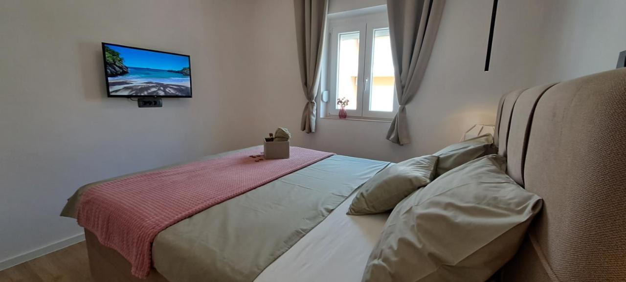 Apartments Del Mare Crikvenica Buitenkant foto